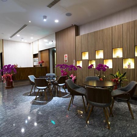原鄉商旅 Yuan Hsiang Hotel 玉里鎮 エクステリア 写真