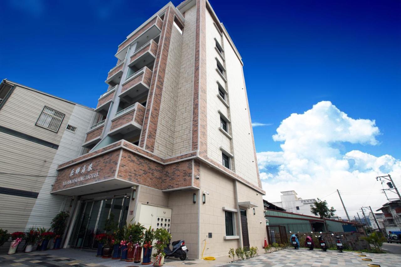 原鄉商旅 Yuan Hsiang Hotel 玉里鎮 エクステリア 写真