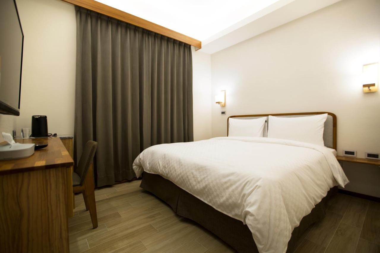 原鄉商旅 Yuan Hsiang Hotel 玉里鎮 エクステリア 写真